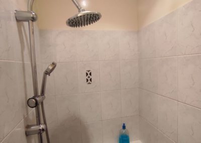 salle de bain_douche à rénover_poseur de douche